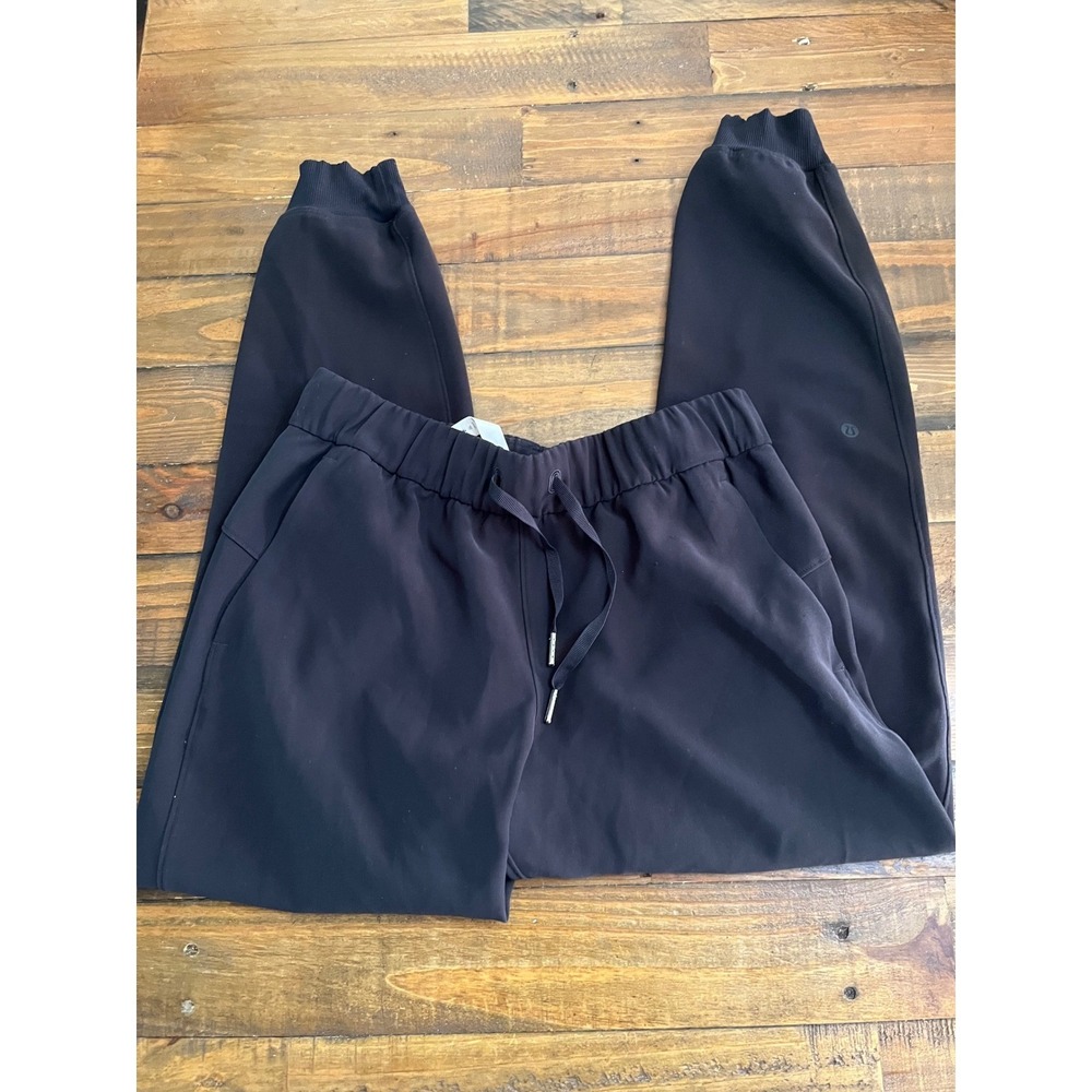 LULULEMON On the Fly Jogger 28" Athleisure Women 6 Black Minimalist Streetwear - Picture 3 of 6